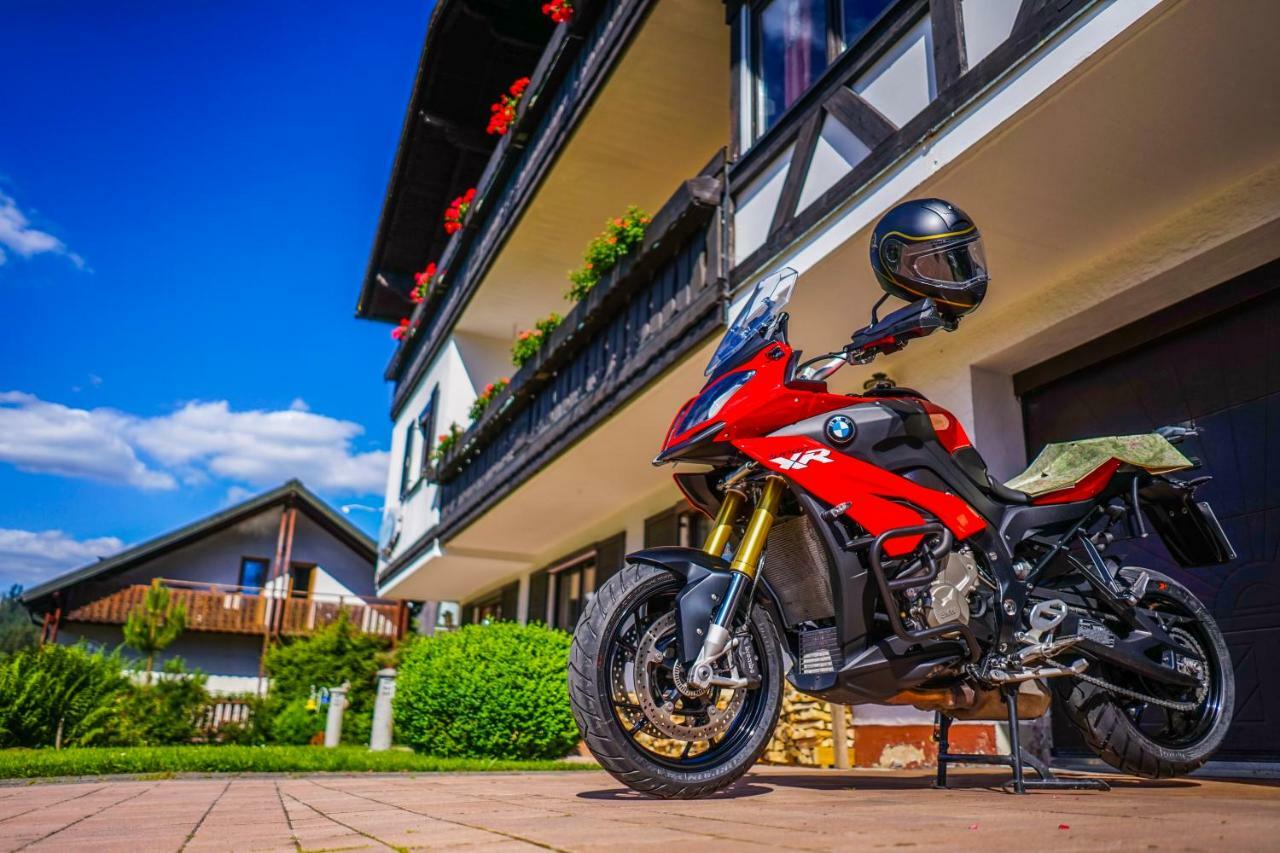 Gaestehaus Riedl ヴァルメンシュタイナハ エクステリア 写真
